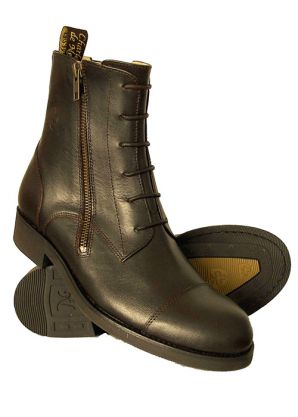 Boots Carl
